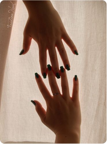 hands-6