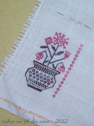 Violie brode Framboise et Anna