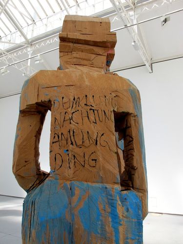 Baselitz sculpture Volk Ding Zero