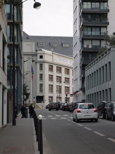 Des Grands Moulins aux Frigos - rue des Frigos