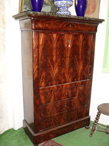 French antique furniture