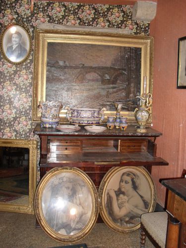 French antique furnitures