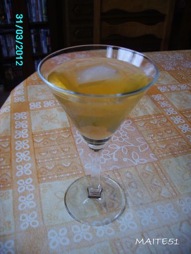Cocktail-Martinick-Mandarine-31-03-2012.JPG