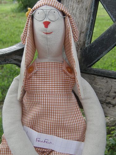 Lapin huissier Juin 10