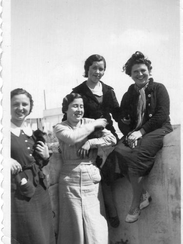 1936 - 00014 - Loli, Dolo, Rosarito y Anita, mayo 1936 Sevi