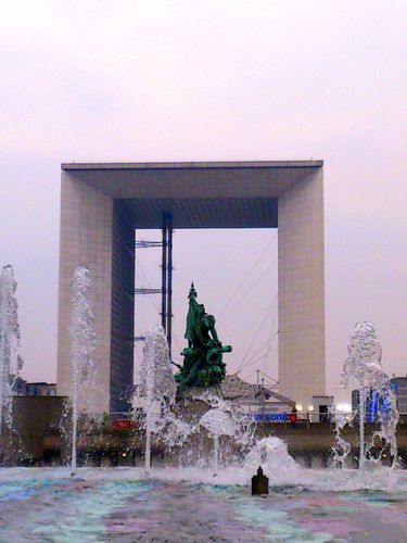 La-Defense 3750-001 [1600x1200]