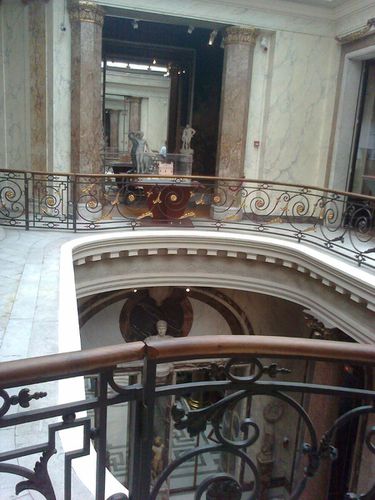 1er étage musée jacquemart-escalier