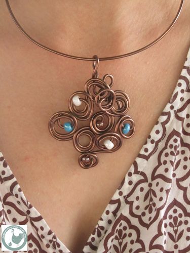 nat--bijoux-marron-douceur.jpg