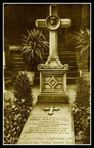 Tombe-de-Mere-Aphonse-Marie--parousie.over-blog.fr.jpg