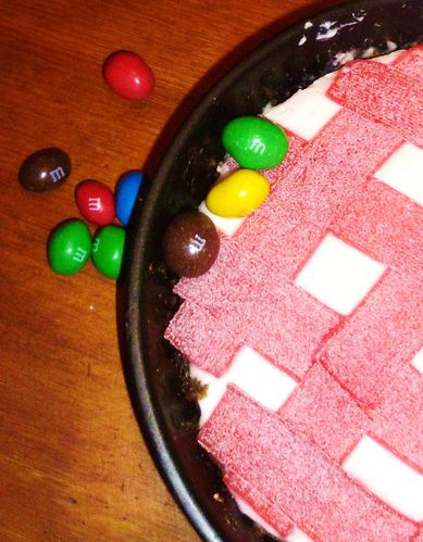 Candy pie 6