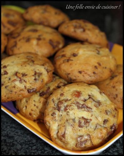 Cookies-au-chocolat-au-lait-et-noisettes--5-.JPG
