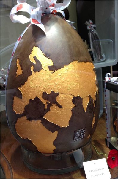 oeuf-en-chocolat-globe-terrestrre.jpg
