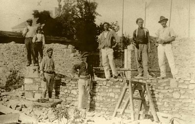 RECONSTRUCTION FERME BRIEUILLES EN 1920