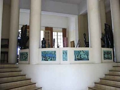 Case-gaulle-interieur-brazza