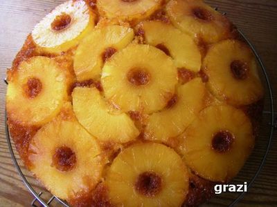 Gateau-Exotique-a-l-Ananas-et-Noix-de-Coco-1.jpg