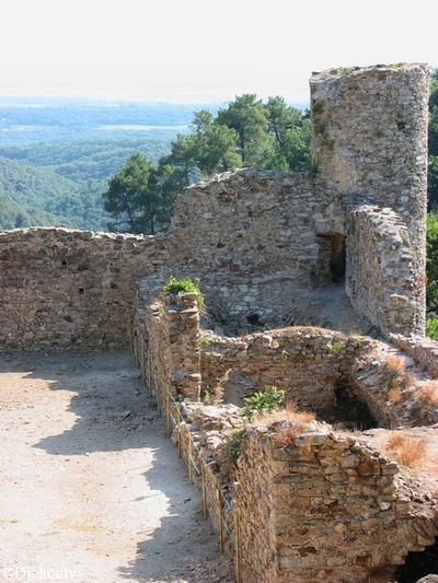 chateau de Saissac 03