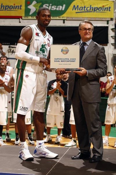 Elu MVP de la super coupe d'Italie