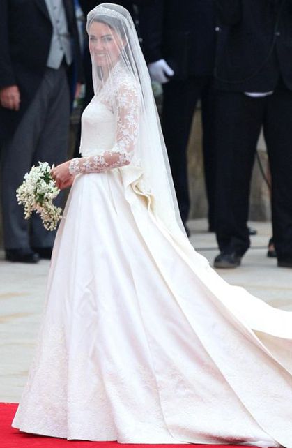 Met Gala 2011: Kate Middleton's royal wedding dress effect - Madonna ...