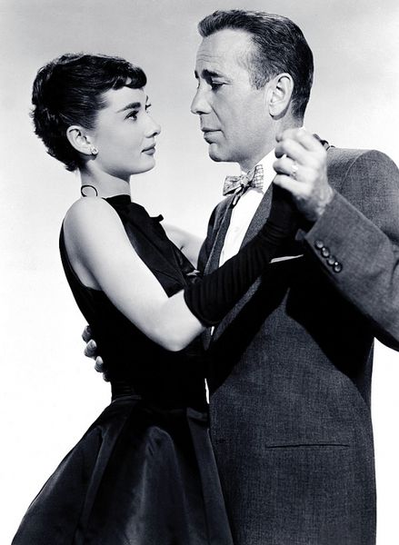 Audrey-Hepburn-et-Bogart.jpg