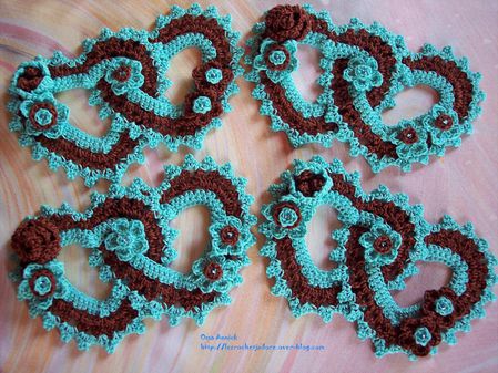 coeurs-deco-mariage-chocolat-turquoise-crochet