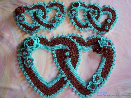 mariage-chocolat-turquoise-coeurs-crochet