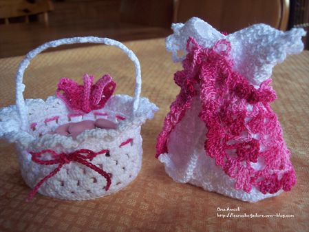panier-robe-dragees-bapteme-mariage-crochet