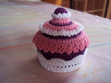 cupcake-dragees-mariage-bapteme-deco-crochet