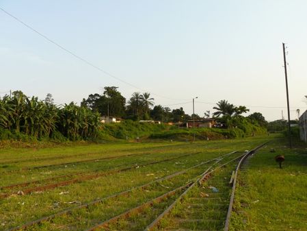 mossendjo-gare-voie-comilog