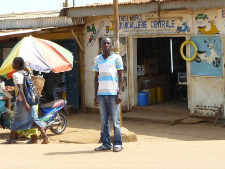nkayi-quincaillerie-christ