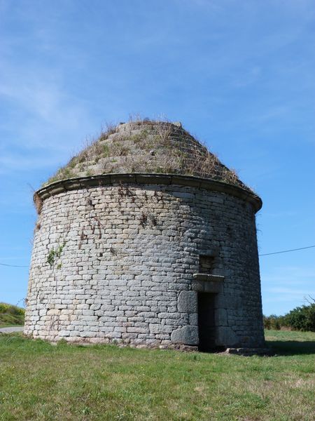 Pigeonnier-de-Lanhalla---Plouarzel--1-.JPG