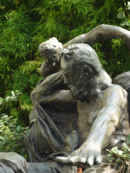 Rodin - Les Muses - dédié à Victor Hugo