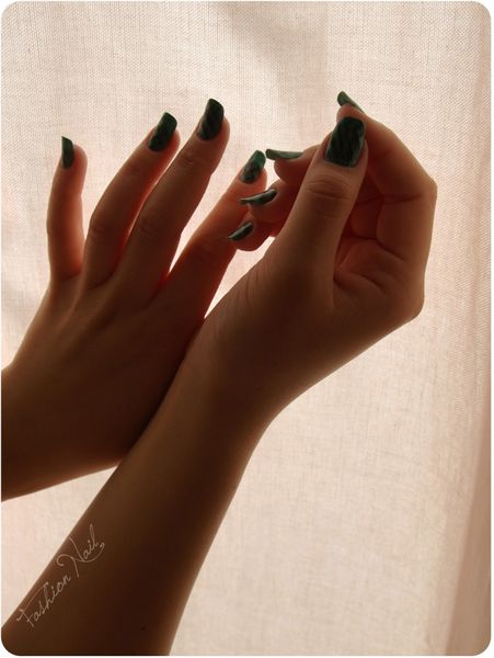 hands-4