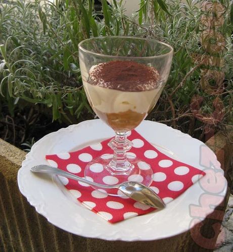 coupe-cremeuse-confiture-de-lait.jpg