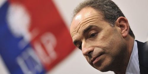 Les délires UMPistes continuent ; l’irréaliste motion de censure de Copé