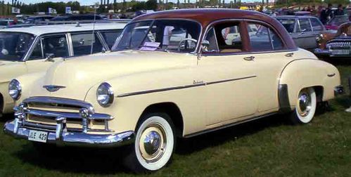 1950_Chevrolet_2103_De_Luxe_4-Door_Sedan.jpg
