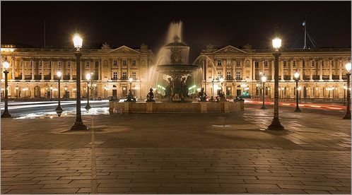 fontaine_place_concorde_nuit_pano_cr.jpg