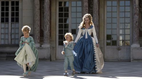Les adieux à la Reine - Un monde en noir et blanc... et en technicolor...