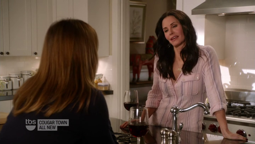 cougar-town-jules-courteney-cox.png
