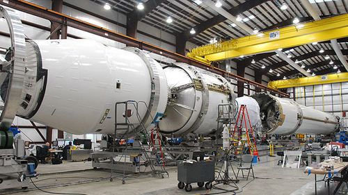 space x dragon 4