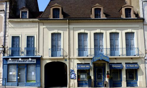 AUTUN1