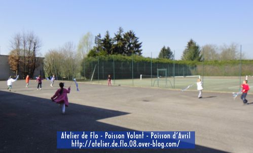 Poisson d'avril-Poissons volant-Atelier de flo-Donchery18
