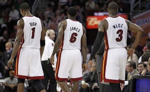 LeBron-James-With-Dwyane-Wade-And-Chris-Bosh-2010-1st-Time-