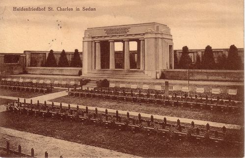 carte postale monument aux morts sedan