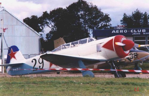 YAK 11 1 copie