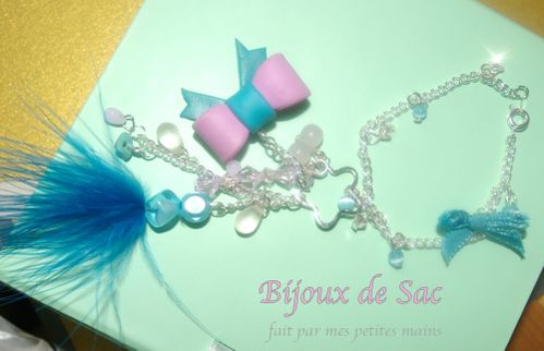 bijoux de sac rose bleu
