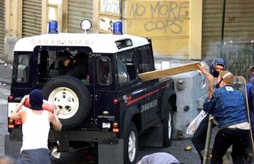CARLO-GIULIANI-G8-GENOVA.jpg