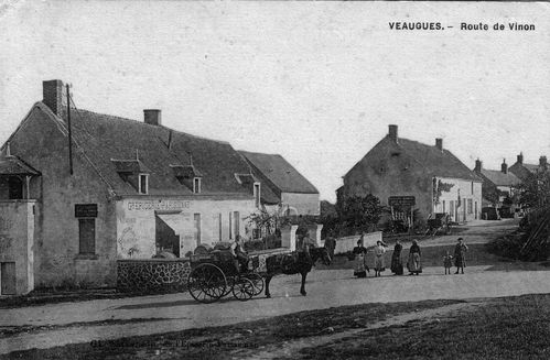 4-epicerie---route-de-Vinon-v.-1905.JPG