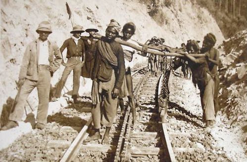 Dalat Cog-Rail-ouvrier