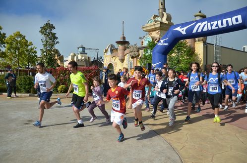 MagicLand Run 2014. iù di mille in corsa all'interno del parco divertimenti di Roma Valmontone