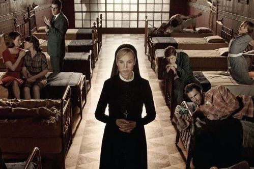 american_horror_story_inside_asylum-thumb-550x366-101584.jpg